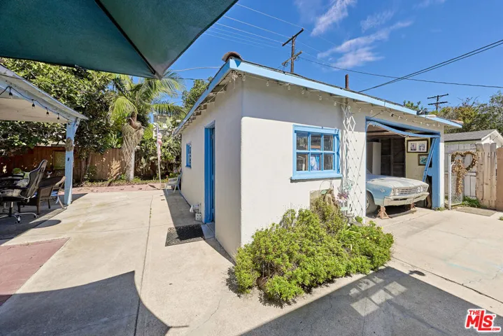 12827 Walsh Avenue, Los Angeles, California 90066 — photo 5