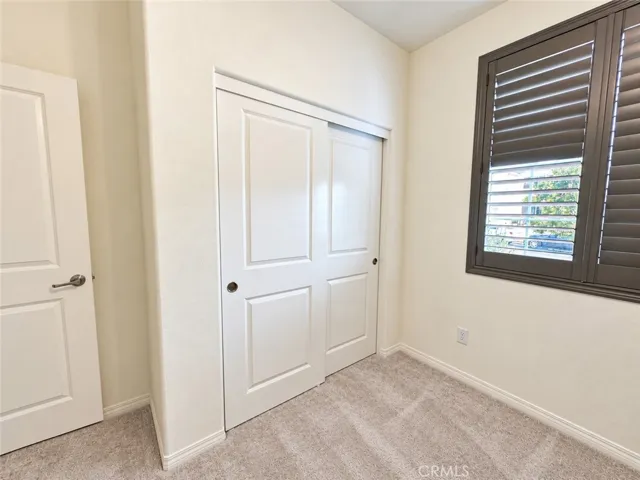 Bedroom4 - Closet
