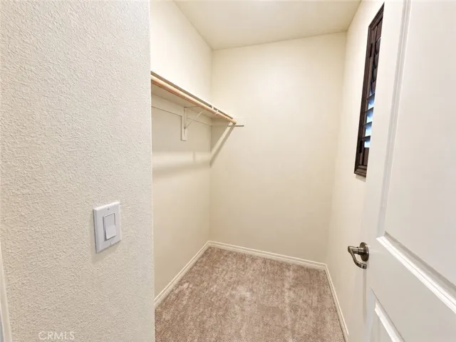 Bedroom3 Closet