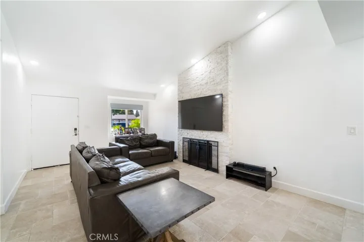 1010 Maple Court, Ontario, California 91762 — photo 5