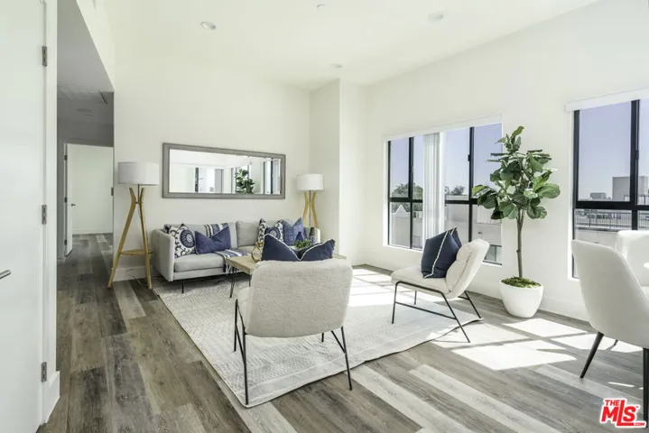 2465 Purdue Avenue, Los Angeles, California 90064 — photo 5