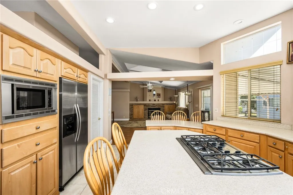 Tons of Cabinet Space for all your Storage Needs. Tons of Cabinet Space for all your Storage Needs.