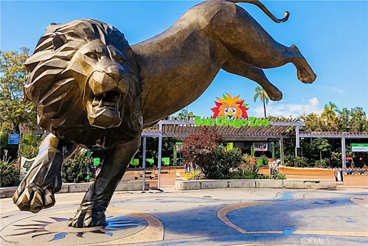Explore the iconic San Diego Zoo and nearby Balboa Park