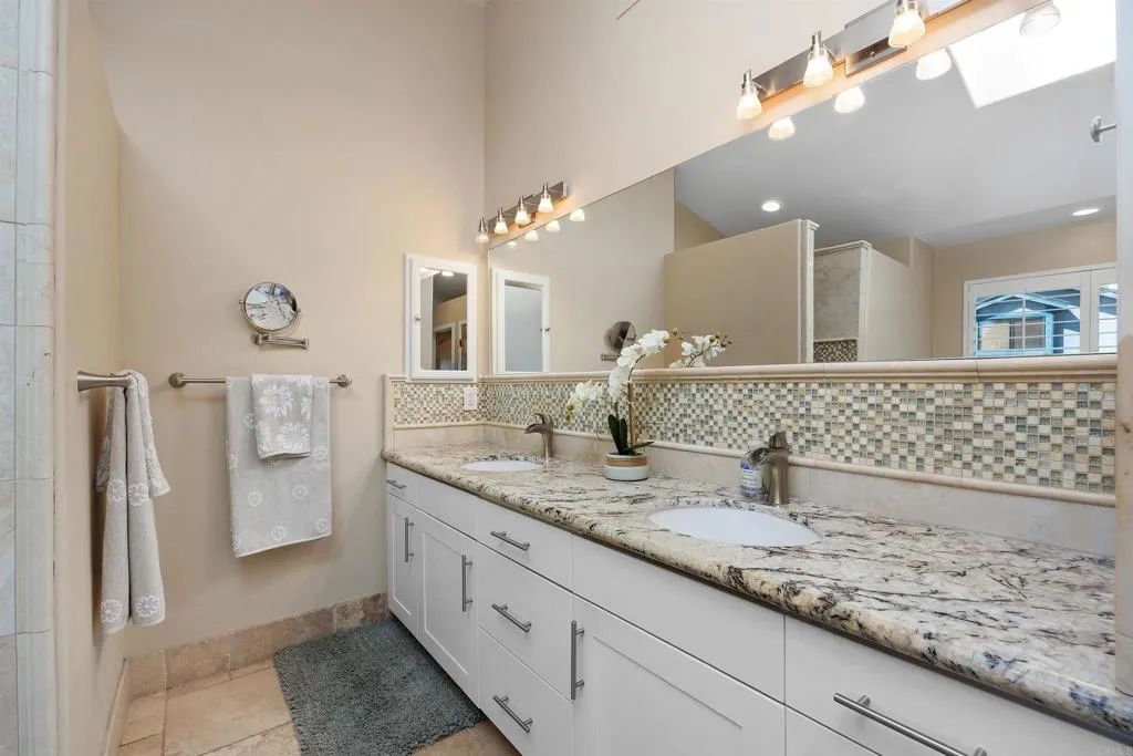 Dual Sinks