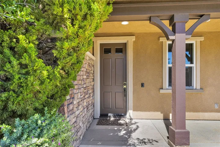 12444 Osprey, Victorville, California 92392 — photo 4