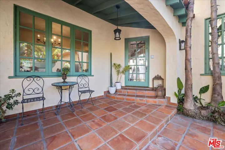 10388 Keswick Avenue, Los Angeles, California 90064 — photo 4