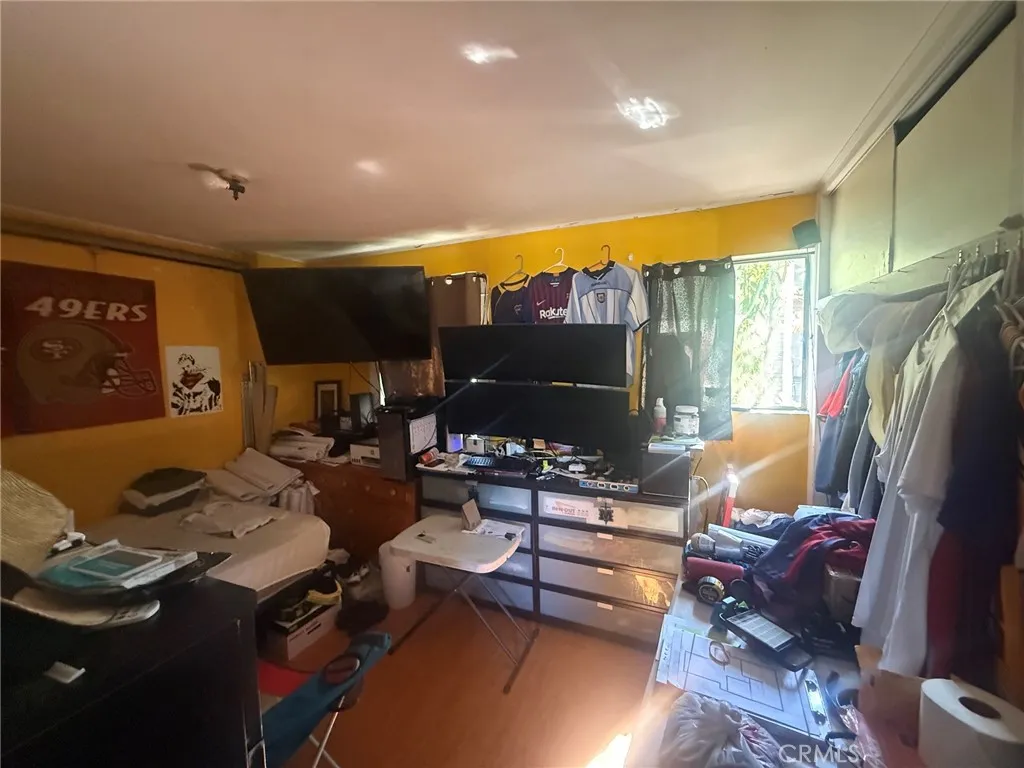 gallery-image 4