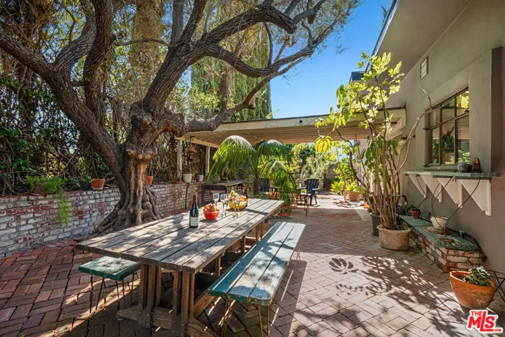 1750 Silverwood Terrace, Los Angeles, California 90026 — photo 5