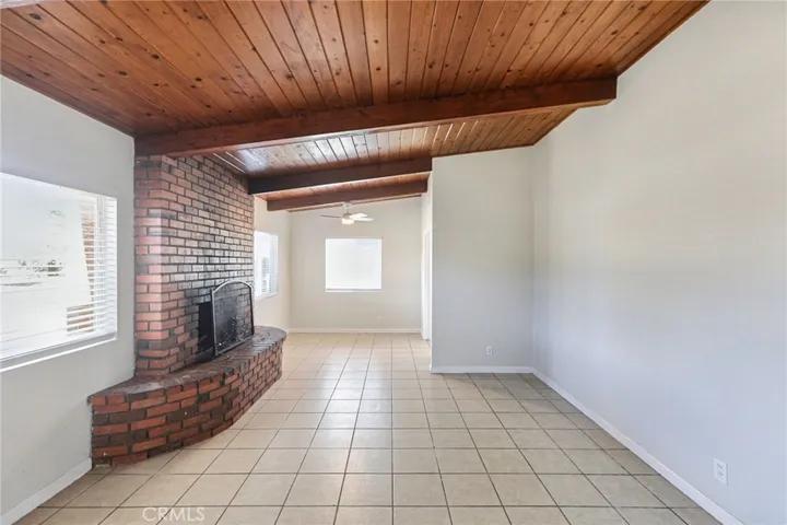 38726 Sumac, Palmdale, California 93550 — photo 4