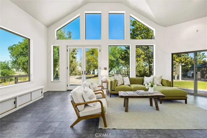 3351 Stage Springs Road, Creston, California 93432 — photo 4