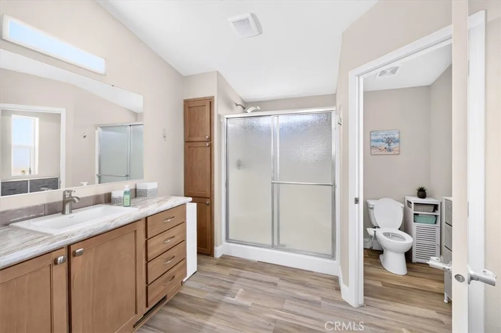 Bathroom Bathroom