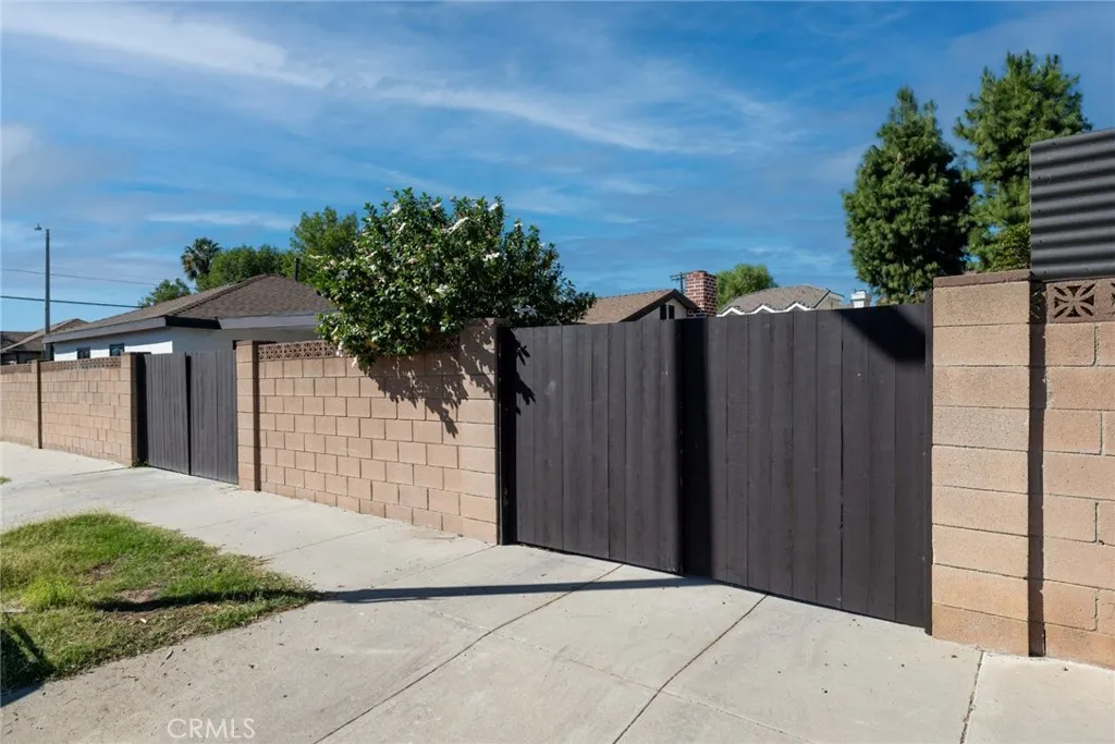 Two gated side-yard entrances offer additional vehicle access
Two gated side-yard entrances offer additional vehicle access