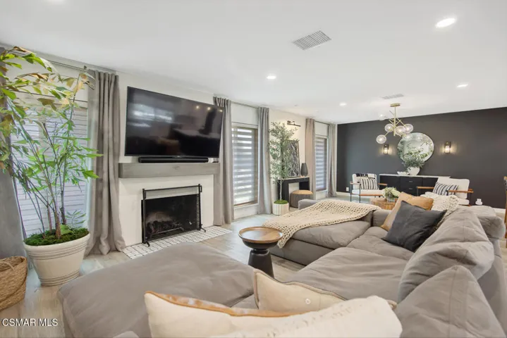 1449 Norwich Avenue, Thousand Oaks, California 91360 — photo 5