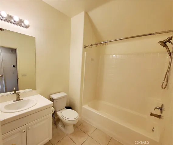 Bathroom 3 Main Floor