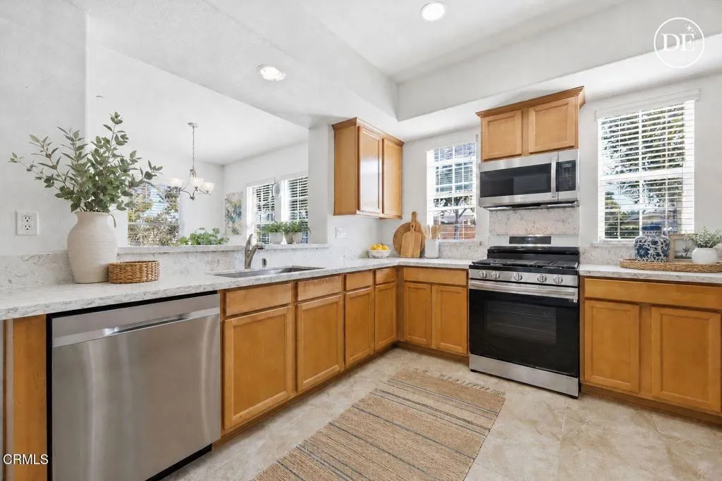 308 Elk River Pl @ River Park