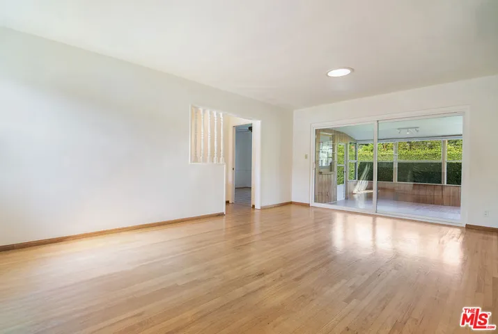 3646 Stoner Avenue, Los Angeles, California 90066 — photo 5