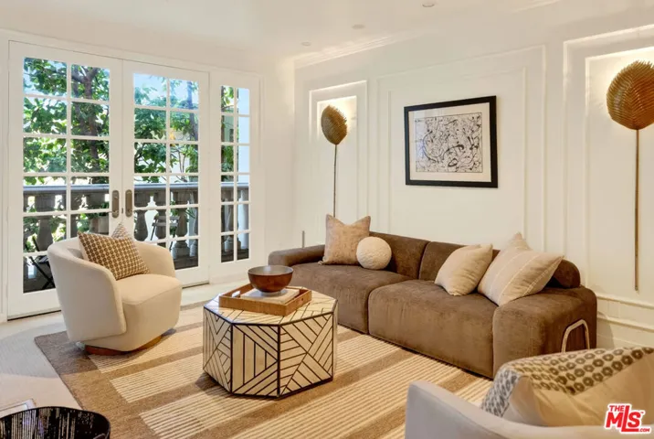 128 N Swall Drive 205, Los Angeles, California 90048 — photo 4