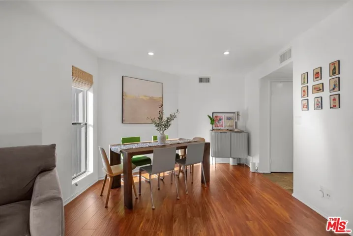 1940 N Highland Avenue 21, Los Angeles, California 90068 — photo 4