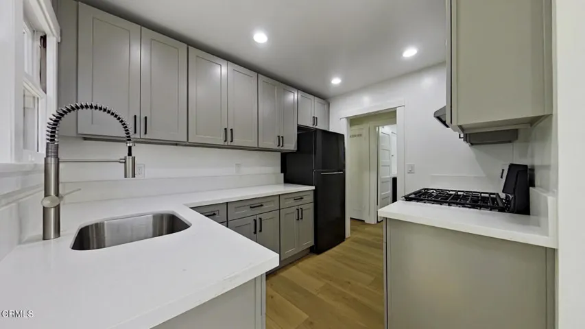 02 Kitchen (5a)
