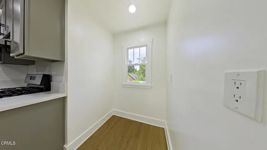 02 Kitchen (6a)