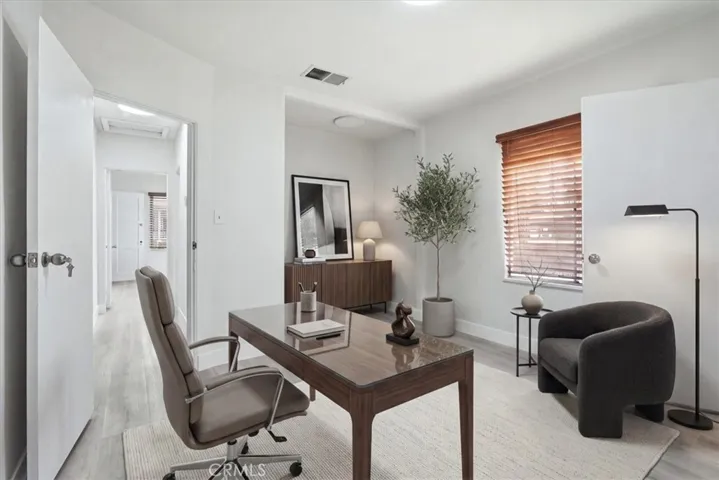 Office-Digital staging