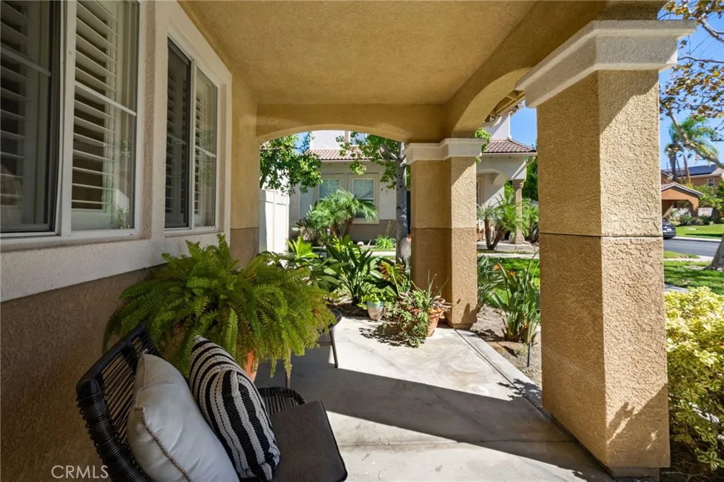 Large Covered Front Porch Design. Large Covered Front Porch Design.