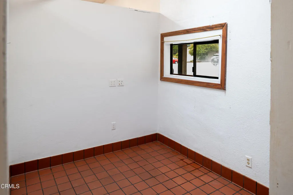 4c Good Food Window 4c Good Food Window