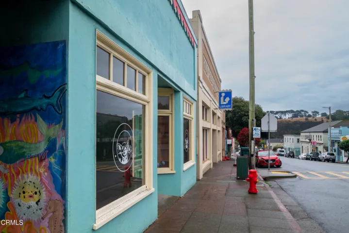 1a sidewalk front library
