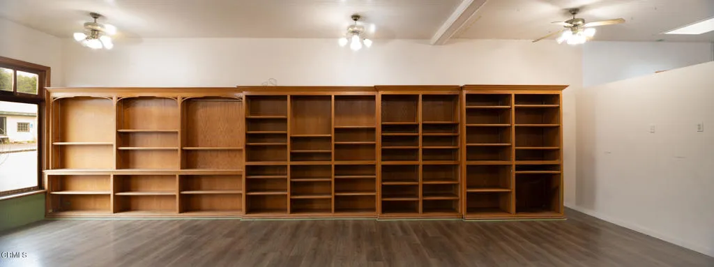 2b front shelving