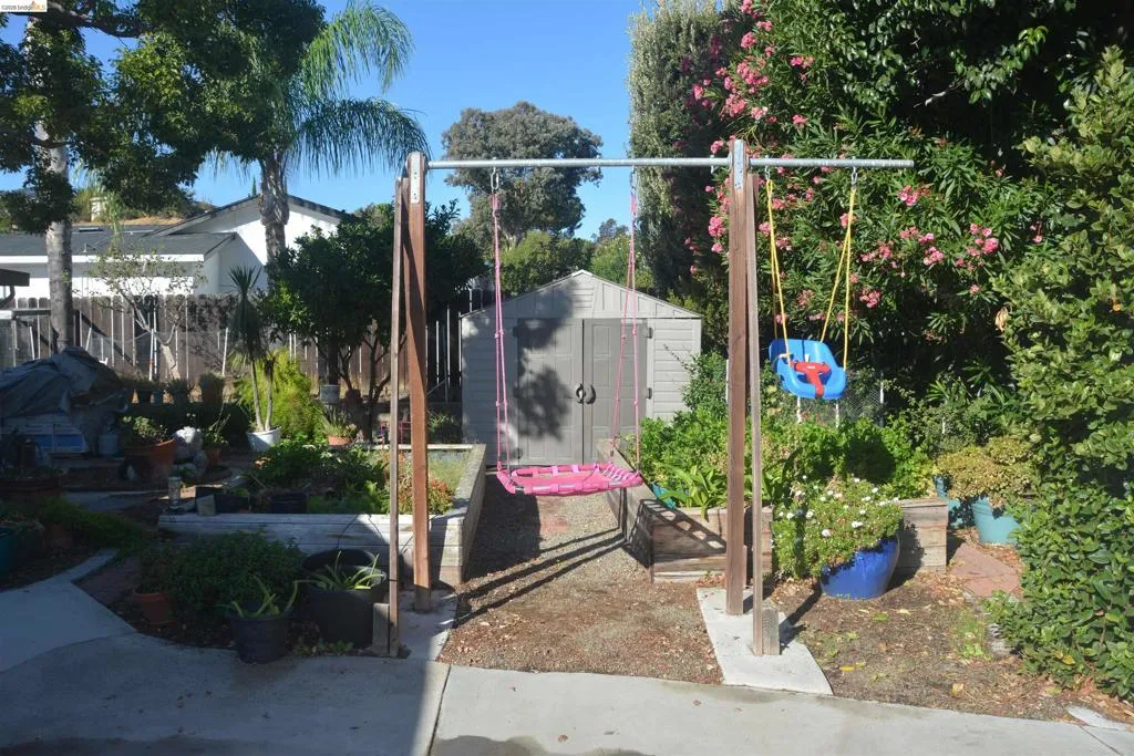 Double swing