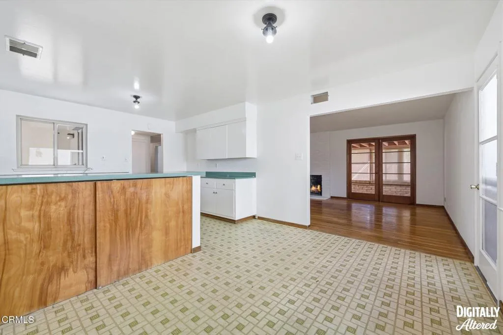 24-web-or-mls-124_Moultrie_Pl_Santa_Paul 24-web-or-mls-124_Moultrie_Pl_Santa_Paul