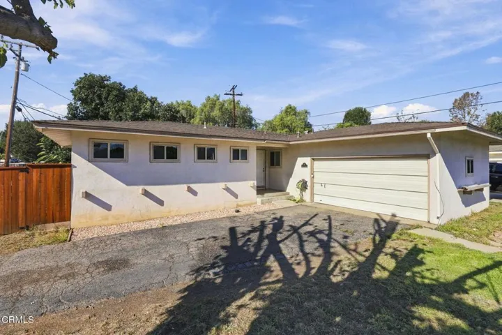2-web-or-mls-124_Moultrie_Pl_Santa_Paula