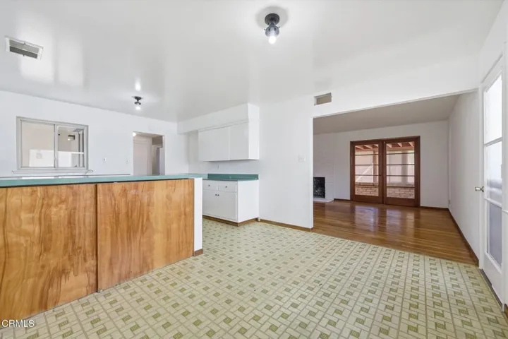 23-web-or-mls-124_Moultrie_Pl_Santa_Paul
