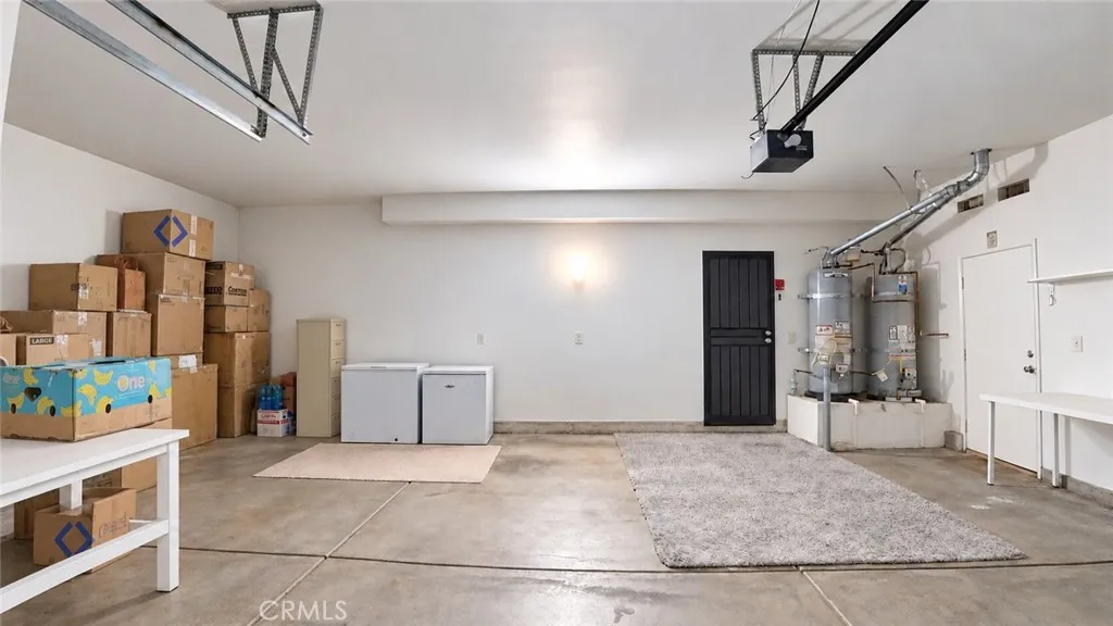 garage
