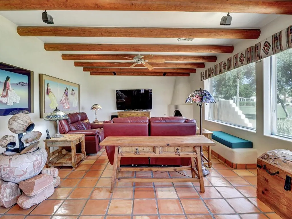 32-72952 Cabazon Peak Dr-32
