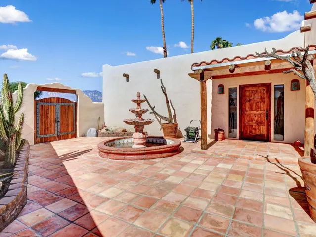 50-72952 Cabazon Peak Dr-50
