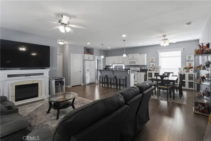 Great Room (Entry, Living, Dining, Kitchen)