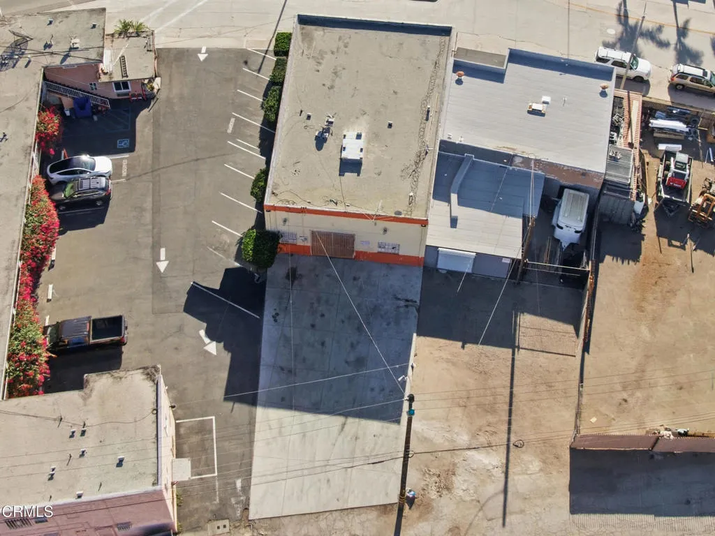 10_back exterior aerial 10_back exterior aerial