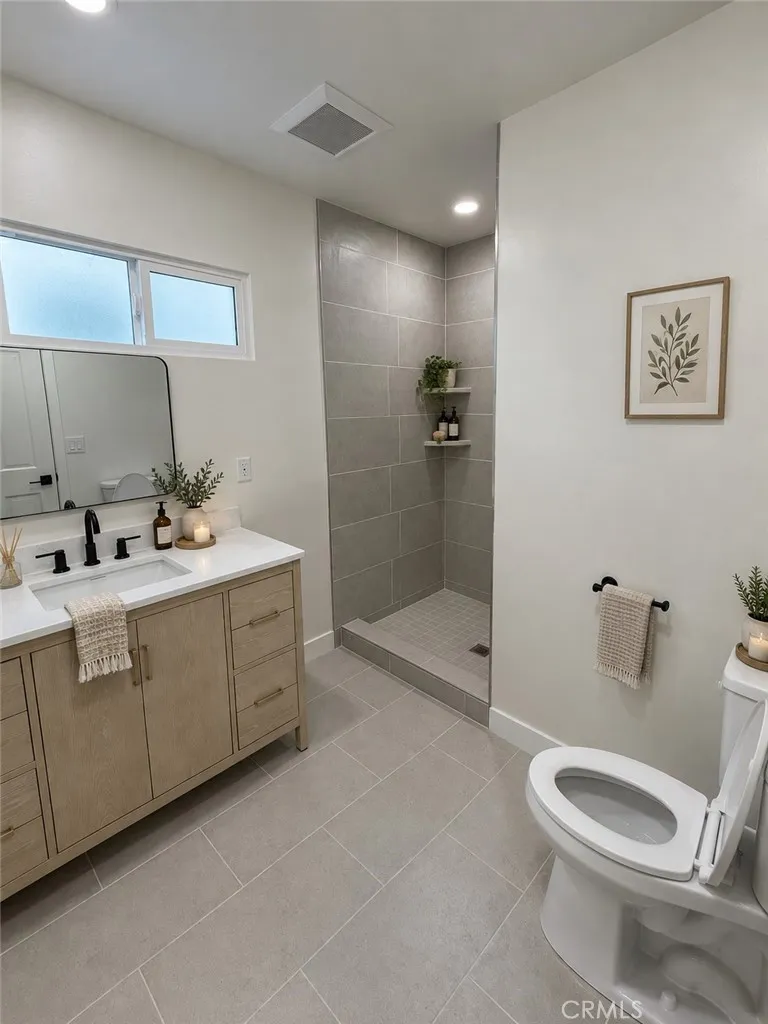 Restroom - Staged