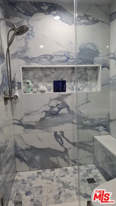 Center Hall Bathroom