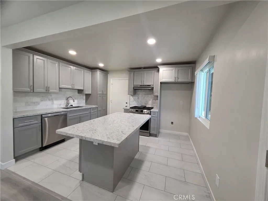 Newly renovated kitchen.