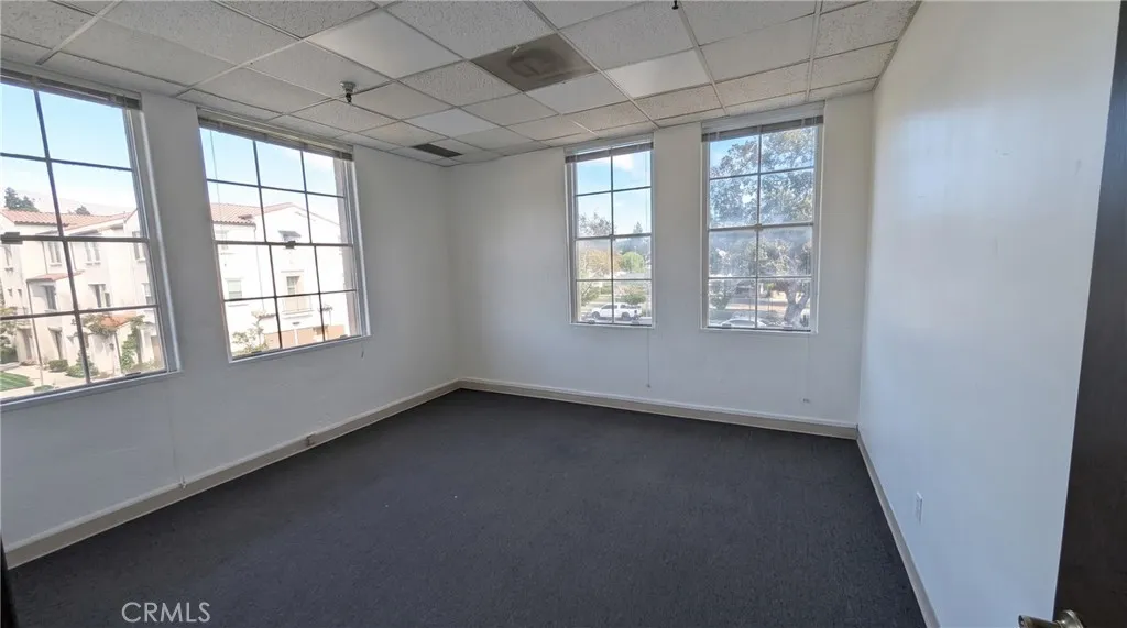 Office 1