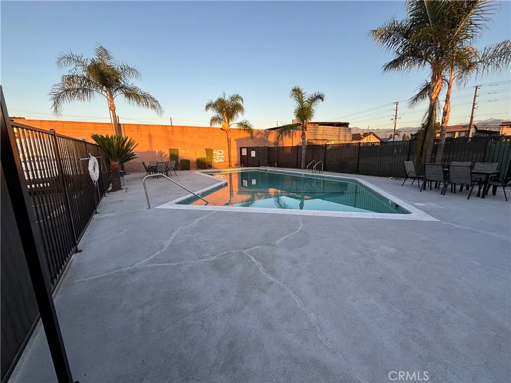Community Pool Community Pool