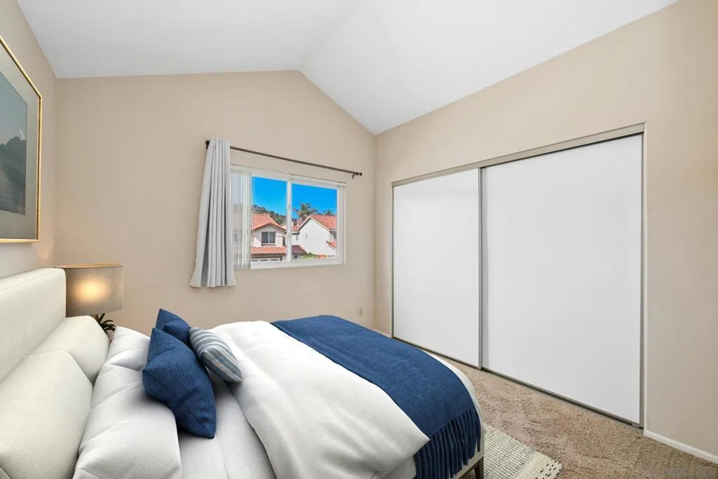 https://zimg.paragon.ice.com/ParagonImages/Property/PA/SDMLS/-538628/15/533/400/345b376b158707dbb040ed48b4222e3e/3/633063926776d0f076625ff47a12debb/-538628-05e2d899-c0f1-40b5-b130-24b517a1ca33.JPG https://zimg.paragon.ice.com/ParagonImages/Property/PA/SDMLS/-538628/15/533/400/345b376b158707dbb040ed48b4222e3e/3/633063926776d0f076625ff47a12debb/-538628-05e2d899-c0f1-40b5-b130-24b517a1ca33.JPG