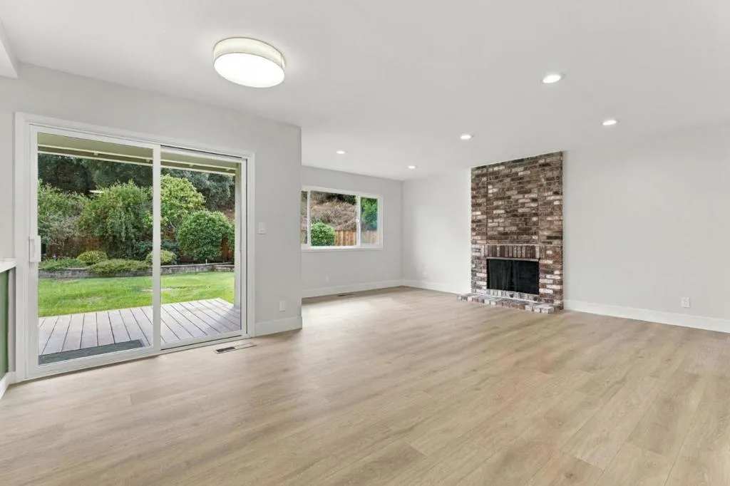 Dining Area/Family Room