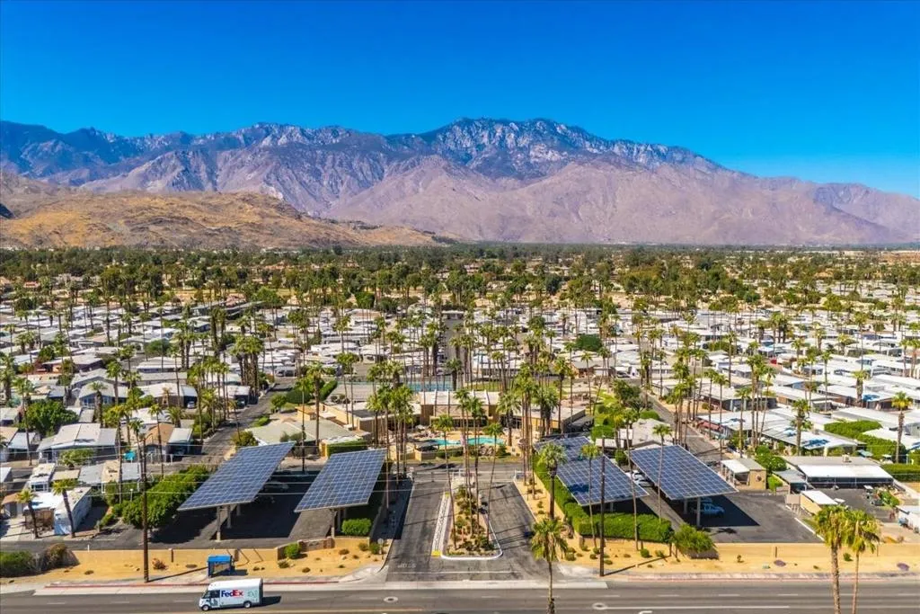 52-Royal Palms (12)