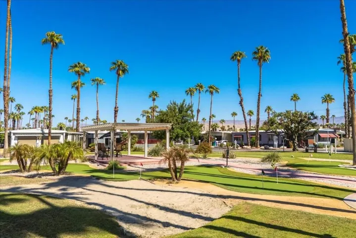 58-Royal Palms (5)