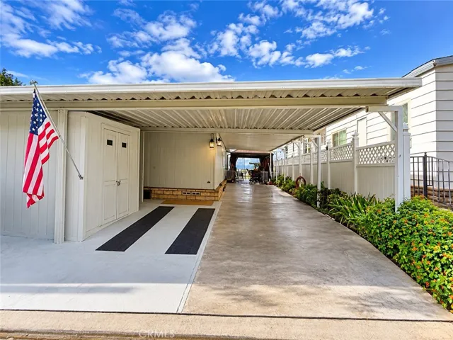 Carport