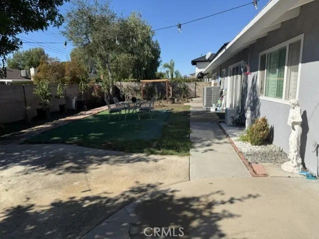 Common area backyard