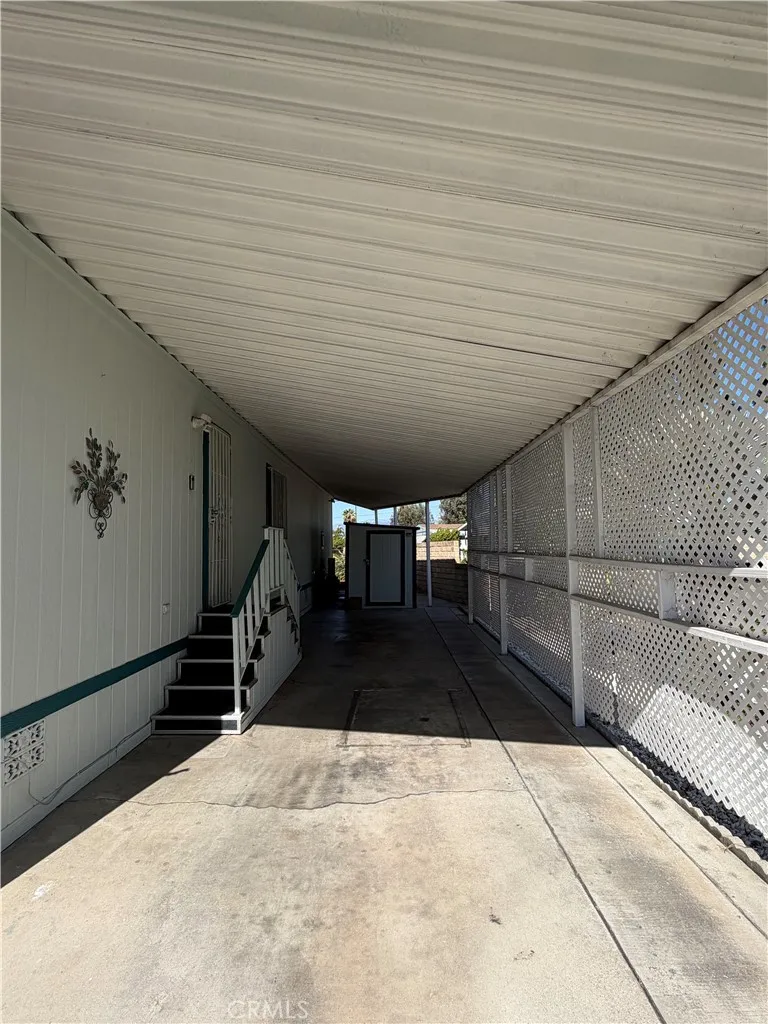 Attached Car Port